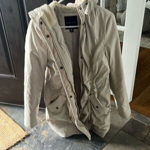 Maurice’s women’s winter jacket. Comes from smoke free home.